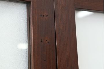 【買取】アンティーク建具　総欅!特別注文造り　ガラス戸(建具、引き戸)を買取りました。