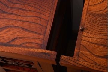 【買取】松本民芸家具 欅材 四尺水屋箪笥を買取りました
