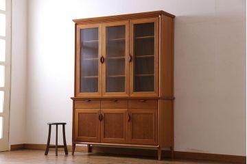 【買取】家具蔵(カグラ) チェリー材 カップボードを買取りました