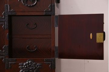 【買取】渡辺家具店 仙台箪笥を買取りました