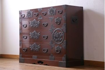 【買取】渡辺家具店 仙台箪笥を買取りました