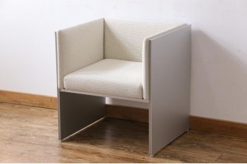 【買取】Cassinaixc.(カッシーナイクスシー)　AIR FRAME(エアーフレーム)　3003のスリムソファを買取ました。(定価約20万円)