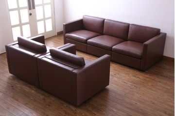 【買取】中古　ノル/ノール(Knoll)社　本革3人掛けソファ(アームソファ)(定価約220万円)