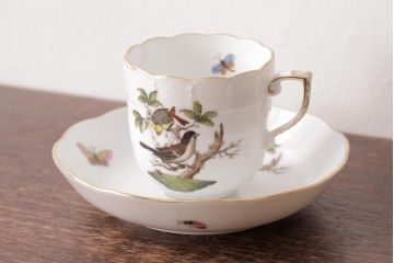 【骨董買取】HEREND HVNGARY(ヘレンド)　ロスチャイルドバード　モカカップ&ソーサー(洋食器)(定価約2万6千円)を買取りました。