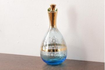 【骨董買取】西洋ビンテージ　ヴェネチアングラス(ベネチアングラス)　ムラーノガラス　デキャンタ(デカンタ、水差し、ムラノガラス)を買取りました。