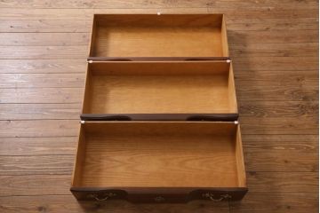 【買取】中古　アメリカ製　センチュリー社(CENTURY)　トラディショナルなデザインのチェスト(引き出し)(定価約90万円)