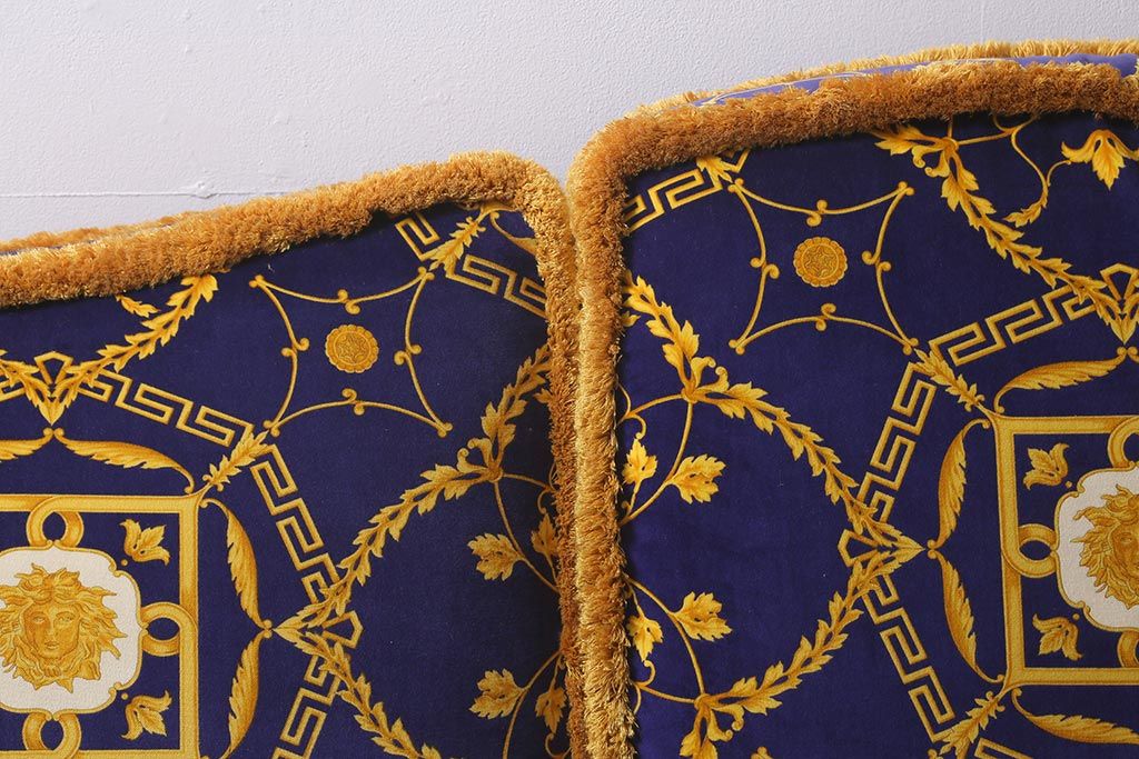 【買取】中古 ユーロカーサ(EURO CASA) イタリア VERSACE(ヴェルサーチ) スリーシーターソファ(三人掛け、3人掛け、トリプルソファ)(定価約180万円)