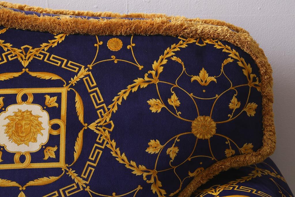 【買取】中古 ユーロカーサ(EURO CASA) イタリア VERSACE(ヴェルサーチ) スリーシーターソファ(三人掛け、3人掛け、トリプルソファ)(定価約180万円)