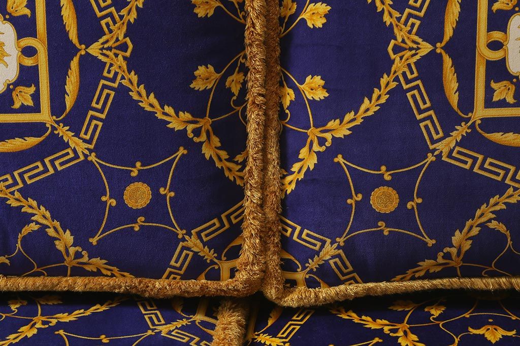 【買取】中古 ユーロカーサ(EURO CASA) イタリア VERSACE(ヴェルサーチ) スリーシーターソファ(三人掛け、3人掛け、トリプルソファ)(定価約180万円)