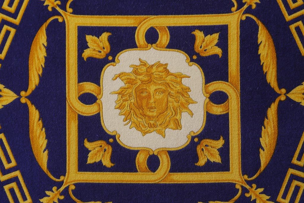 【買取】中古 ユーロカーサ(EURO CASA) イタリア VERSACE(ヴェルサーチ) スリーシーターソファ(三人掛け、3人掛け、トリプルソファ)(定価約180万円)