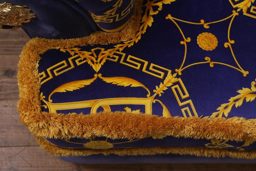 【買取】中古 ユーロカーサ(EURO CASA) イタリア VERSACE(ヴェルサーチ) スリーシーターソファ(三人掛け、3人掛け、トリプルソファ)(定価約180万円)