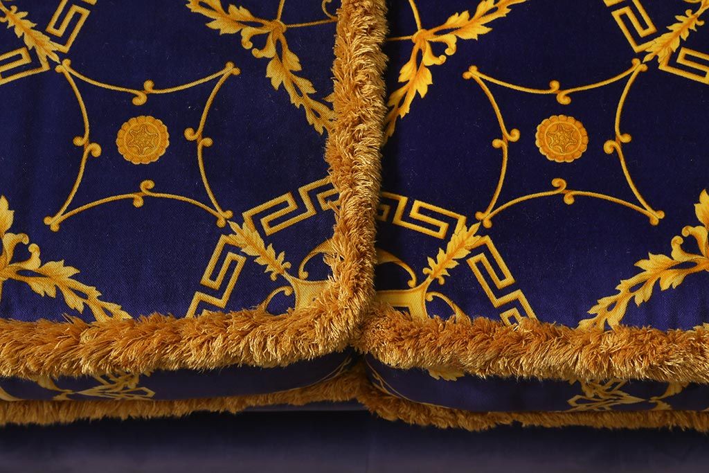 【買取】中古 ユーロカーサ(EURO CASA) イタリア VERSACE(ヴェルサーチ) スリーシーターソファ(三人掛け、3人掛け、トリプルソファ)(定価約180万円)