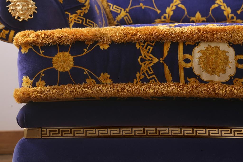 【買取】中古 ユーロカーサ(EURO CASA) イタリア VERSACE(ヴェルサーチ) スリーシーターソファ(三人掛け、3人掛け、トリプルソファ)(定価約180万円)