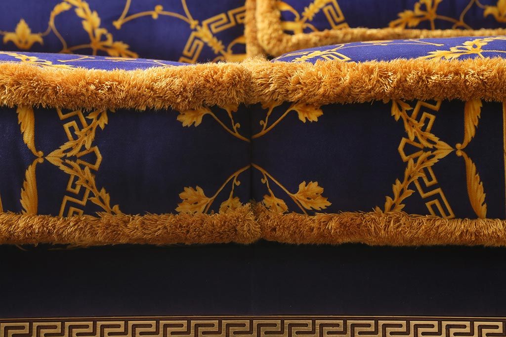 【買取】中古 ユーロカーサ(EURO CASA) イタリア VERSACE(ヴェルサーチ) スリーシーターソファ(三人掛け、3人掛け、トリプルソファ)(定価約180万円)