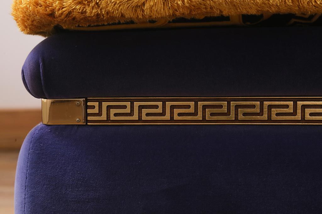【買取】中古 ユーロカーサ(EURO CASA) イタリア VERSACE(ヴェルサーチ) スリーシーターソファ(三人掛け、3人掛け、トリプルソファ)(定価約180万円)