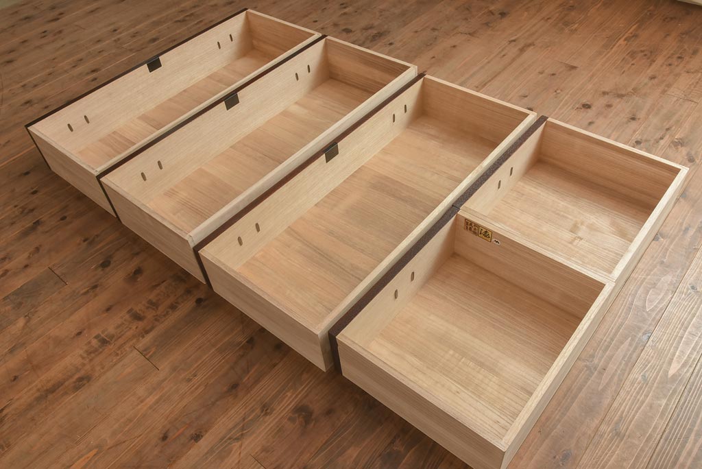 【買取】在庫未使用品 IDC大塚家具 欅産業 KC-35 仙台箪笥 三・五尺兼用タンス(衣装箪笥)(定価約61万5千円)