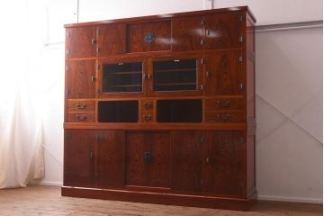 【買取】IDC大塚家具取り扱い　松創(マツソウ)の大道具タンスを買取ました。(定価約1800万円)