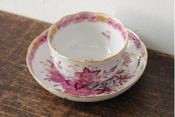 【骨董買取】ハンガリー　HEREND(ヘレンド)　インドの華ピンク　カップ&ソーサー(西洋陶磁器)を買取りました。