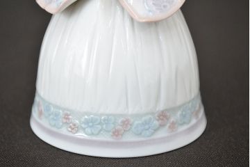 【買取】ユーロカーサ(EURO CASA)　リヤドロ(LLADRO)　春の貴婦人　卓上ベル(廃盤品)