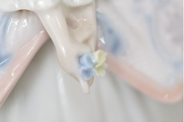 【買取】ユーロカーサ(EURO CASA)　リヤドロ(LLADRO)　春の貴婦人　卓上ベル(廃盤品)