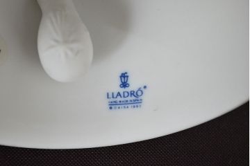 【買取】ユーロカーサ(EURO CASA)　リヤドロ(LLADRO)　春の貴婦人　卓上ベル(廃盤品)