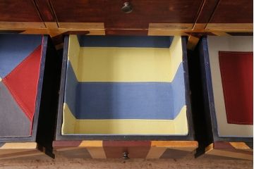 【買取】中古　イギリス製　HALO(ハロ)　REGIMENT 9DRAWERS CHEST(レジメント 9ドロワーズ チェスト)　斬新なデザイン!ユニオンジャックが印象的なチェスト(定価約35万円)(引き出し)