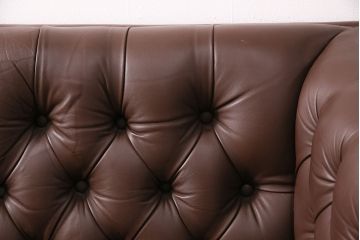 【買取】中古　美品　ビンテージ　モビリア　チェスターフィールド風の本革製ソファ(三人掛けソファ、3Pソファ)