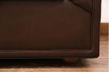 【買取】中古　美品　ビンテージ　モビリア　チェスターフィールド風の本革製ソファ(三人掛けソファ、3Pソファ)