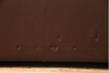 【買取】中古　美品　ビンテージ　モビリア　チェスターフィールド風の本革製ソファ(三人掛けソファ、3Pソファ)