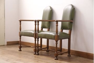 【買取】中古　展示美品　バロッサバレンティ(VARO,S.A. VALENTI)　優美なシルエットが目を引くカクトワール・チェア2脚セット(ダイニングチェア、アームチェア)2脚で定価約40万円)