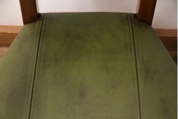 【買取】中古　展示美品　バロッサバレンティ(VARO,S.A. VALENTI)　優美なシルエットが目を引くカクトワール・チェア2脚セット(ダイニングチェア、アームチェア)2脚で定価約40万円)