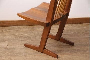 【買取】ジョージ・ナカシマ(George Nakashima) 桜製作所 コノイドチェア(CONOID CHAIR) ダイニングチェアを買取ました。