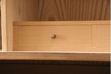 【買取】中古　美品　松創　焼桐　木匠・多々納邦男作　美しい杢目が上質な雰囲気を演出する総桐箪笥(大丸、衣装箪笥、和タンス、着物箪笥)