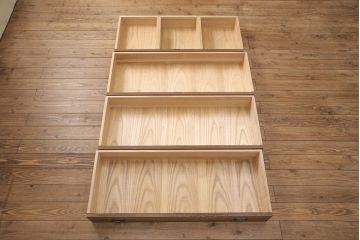 【買取】中古　美品　松創　焼桐　木匠・多々納邦男作　美しい杢目が上質な雰囲気を演出する総桐箪笥(大丸、衣装箪笥、和タンス、着物箪笥)