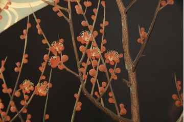 【買取】香川漆器　伝統工芸士・小松庄一作　かくし付き　桐材　漆絵　衣装箪笥桐箪笥)を買取りました。