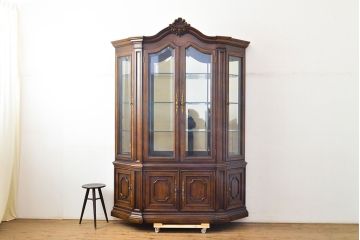 【買取】中古　美品　センチュリー社(CENTURY)　サァラ麻布取り扱い 豪華な佇まいのキャビネット(収納棚、飾り棚、食器棚)(定価約240万円)