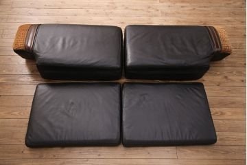 【買取】中古　GUCCI(グッチ)　Formitalia(フォルミタリア)　希少品!エレガントな雰囲気を醸し出す本革ソファ(二人掛け、アームソファ)(定価約240万円)