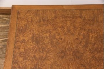 【買取】中古　美品　イタリア製　メデア(Medea)　美しい木目が目を惹くエレガントなセンターテーブル「ART771」(定価約25万円)(ローテーブル、コーヒーテーブル)
