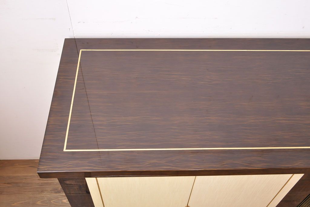 【買取】EURO CASA(ユーロ・カーサ)取り扱い TURRI(トゥーリ) 特注 大型サイドボードを買取りました。(定価約220万円)