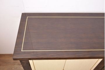 【買取】EURO CASA(ユーロ・カーサ)取り扱い TURRI(トゥーリ) 特注 大型サイドボードを買取りました。(定価約220万円)