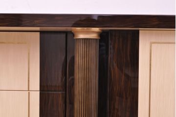 【買取】EURO CASA(ユーロ・カーサ)取り扱い TURRI(トゥーリ) 特注 大型サイドボードを買取りました。(定価約220万円)