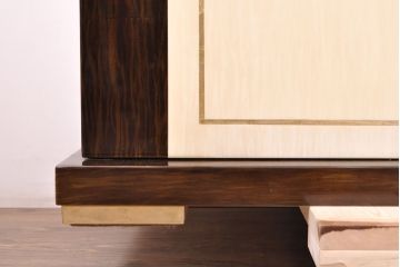 【買取】EURO CASA(ユーロ・カーサ)取り扱い TURRI(トゥーリ) 特注 大型サイドボードを買取りました。(定価約220万円)