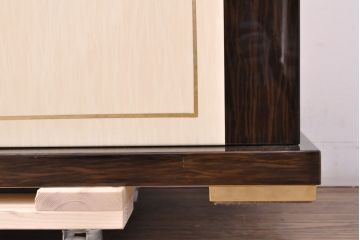 【買取】EURO CASA(ユーロ・カーサ)取り扱い TURRI(トゥーリ) 特注 大型サイドボードを買取りました。(定価約220万円)