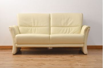 【買取】中古 美品 IDC大塚家具取り扱い 高級ブランド himolla(ヒモラ) Kassel(カッセル) 高級感ある佇まいの本革2人掛けソファ(定価約40万円)(二人掛けソファ、アームチェア)