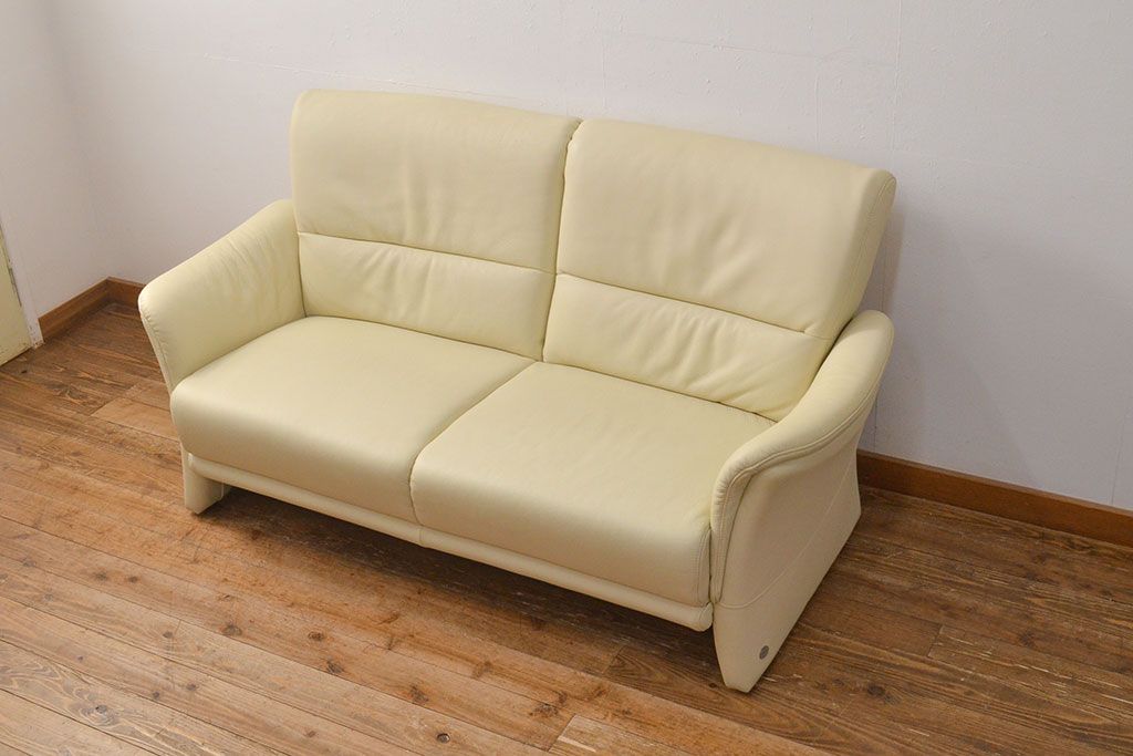 【買取】中古 美品 IDC大塚家具取り扱い 高級ブランド himolla(ヒモラ) Kassel(カッセル) 高級感ある佇まいの本革2人掛けソファ(定価約40万円)(二人掛けソファ、アームチェア)