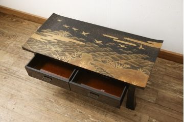 【買取】輪島塗　宮内庁蒔絵司　木村華邸作　高蒔絵　金蒔絵　文机を買取りました