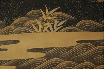 【買取】輪島塗　宮内庁蒔絵司　木村華邸作　高蒔絵　金蒔絵　文机を買取りました