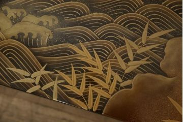 【買取】輪島塗　宮内庁蒔絵司　木村華邸作　高蒔絵　金蒔絵　文机を買取りました