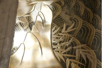 【買取】輪島塗　宮内庁蒔絵司　木村華邸作　高蒔絵　金蒔絵　文机を買取りました