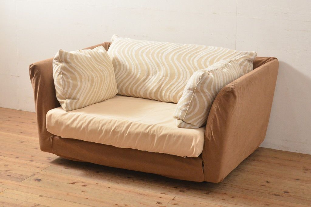 【買取】arflex(アルフレックス) A SOFA(エー・ソファ) カバー付き 1.5人掛けソファを買取りました。(定価約30万円)